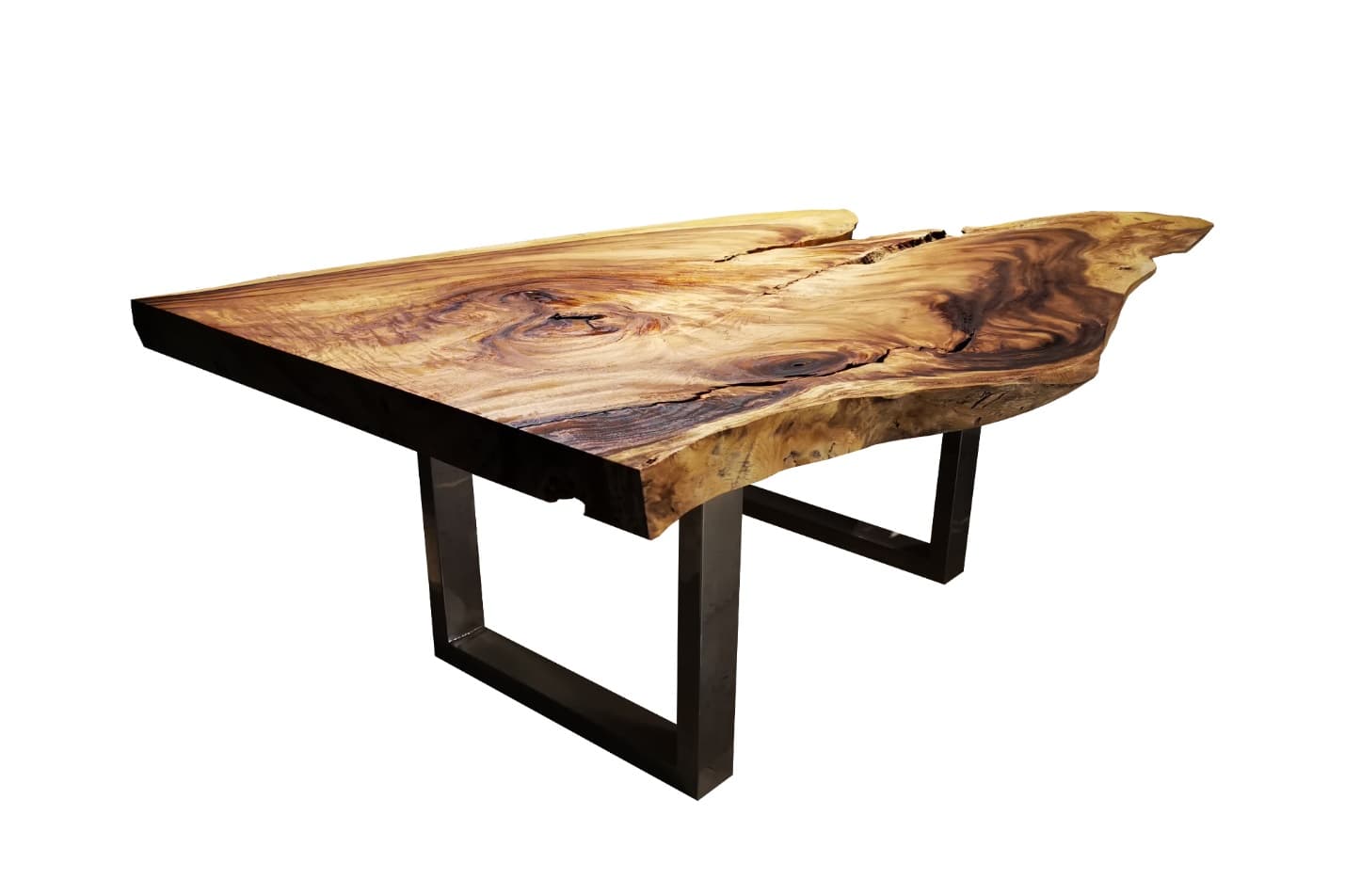 Four Live Edge Table Designs that Can Revamp Your Home