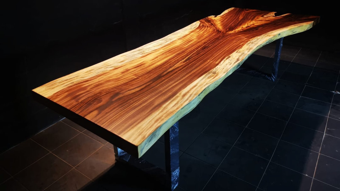 Advice on buying bespoke natural edge wood tables