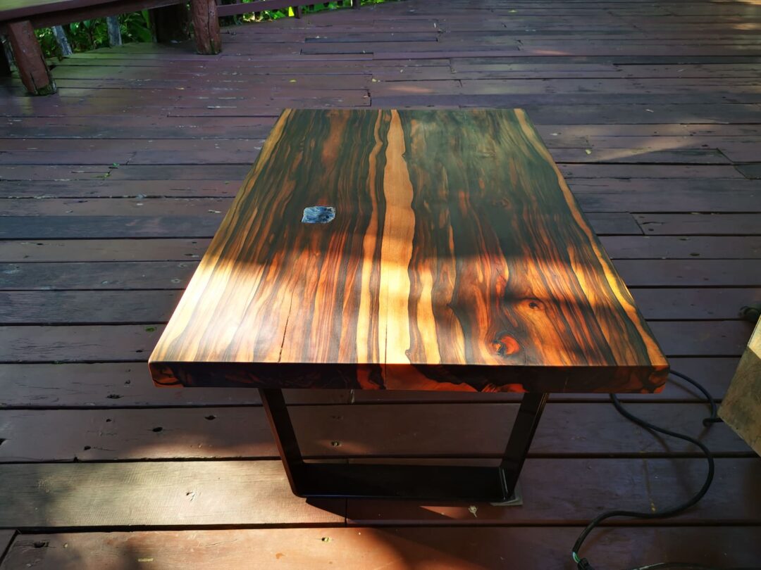 straight cut wooden tables